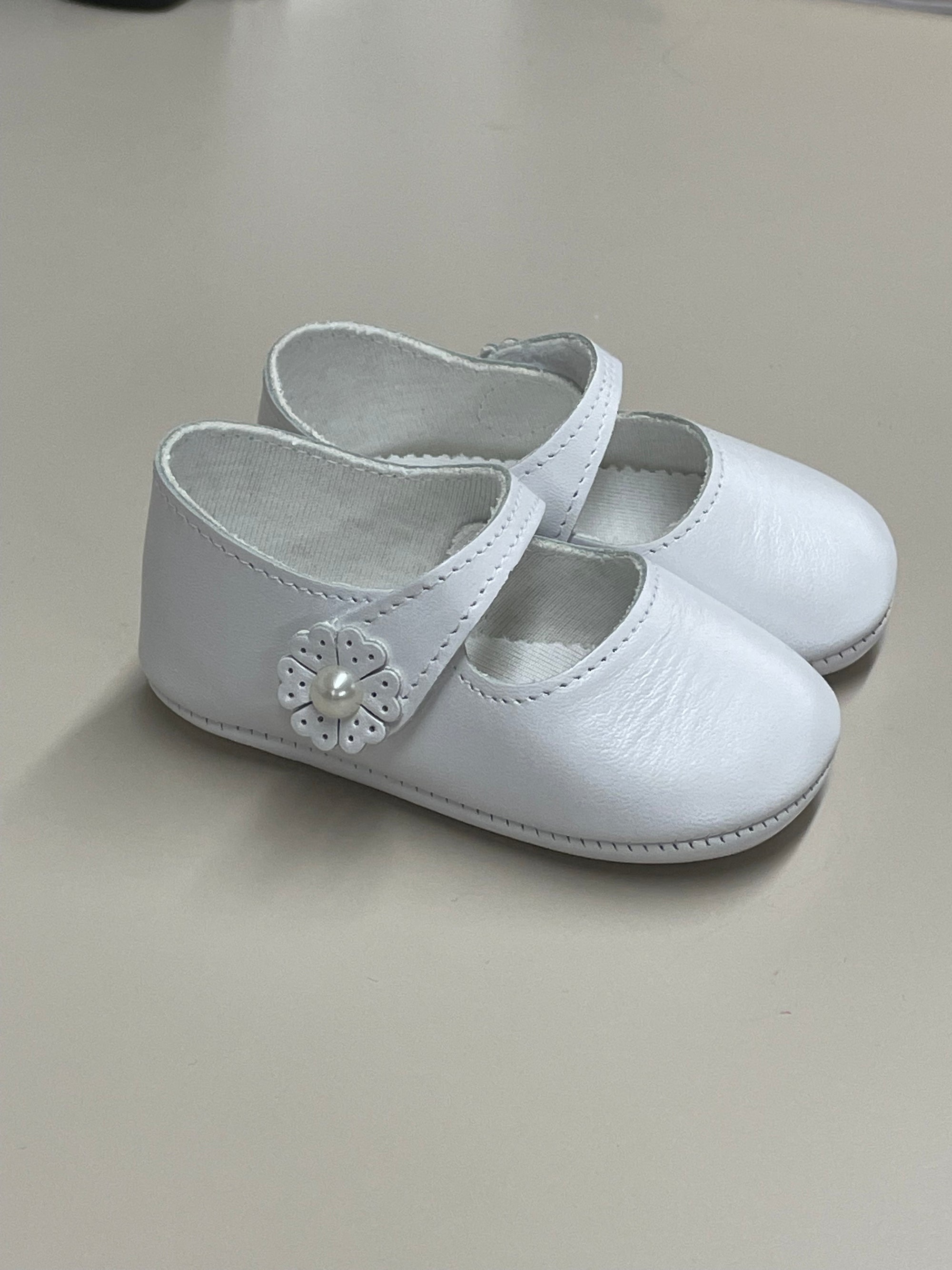 Pearls & Flowers  🌺   🎀