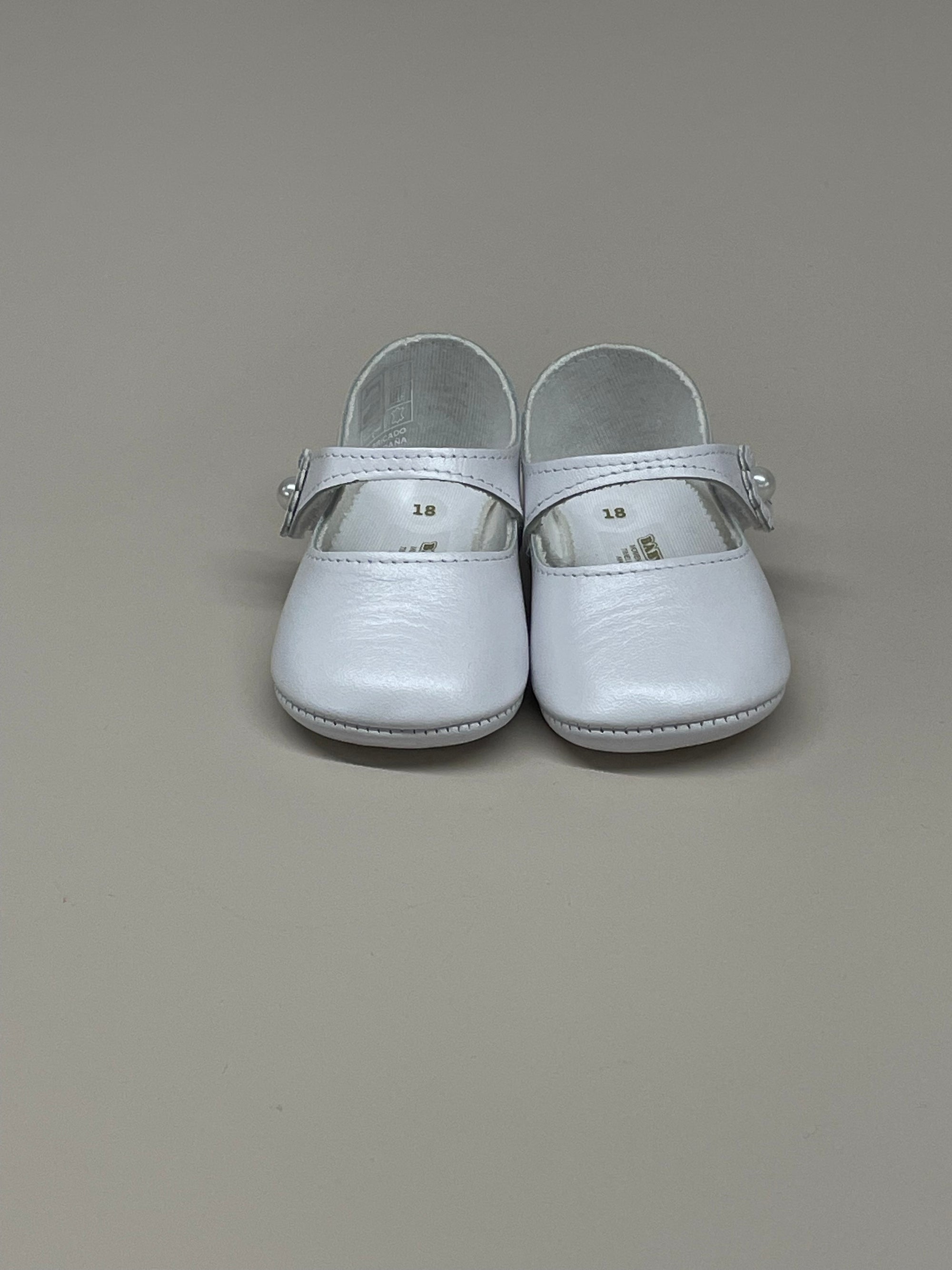 Pearls & Flowers  🌺   🎀