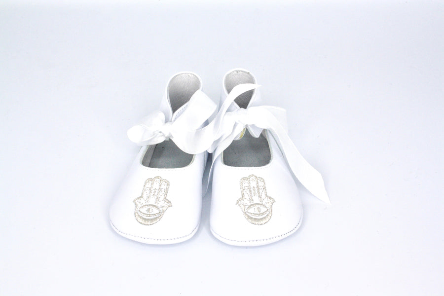 Mary Jane with hamsa hand